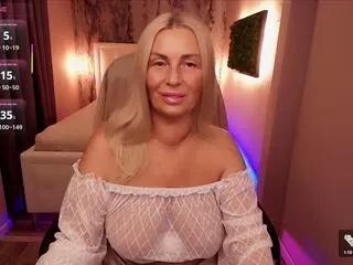 Freechat scarlett_mai on Flirt4Free