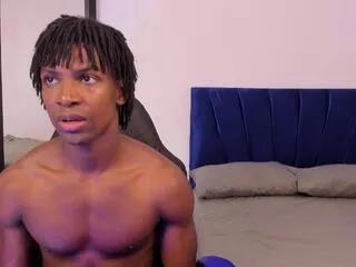 Offline tau_montes on Flirt4Free