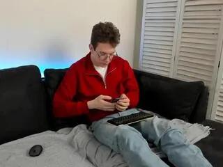 Offline teddy_parker on Flirt4Free