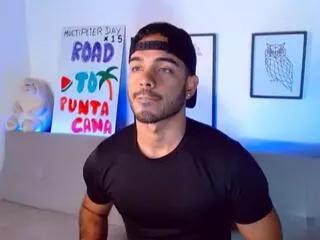 Offline thomas_spellman on Flirt4Free