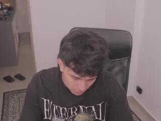 Offline tony_hoffa on Flirt4Free