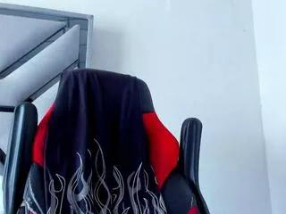 Offline tyler_durdeen on Flirt4Free