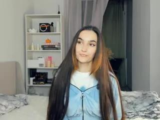 Freechat vernia_suddreth on Flirt4Free