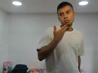 will_be on Flirt4Free 