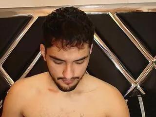 Offline yoggi_aron on Flirt4Free