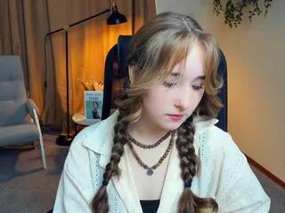 Offline yolande_miggins on Flirt4Free