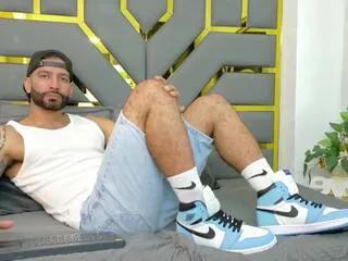 Freechat yorby_maxx on Flirt4Free