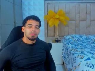 Offline zaiden_klein on Flirt4Free