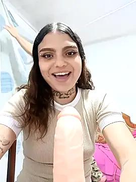 Freechat Alis_1327 on StripChat