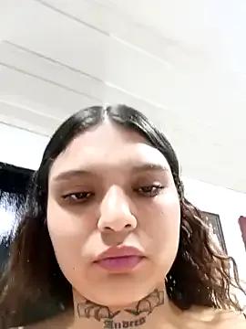 Freechat Alis_1327 on StripChat