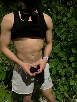 Freechat anhkiet_huang on StripChat