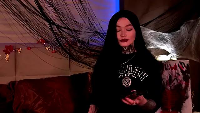 StripChat AriWild is Freechat AriWild — ride naked on me Wild|VR