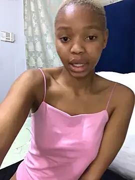 Freechat BondiBitch on StripChat