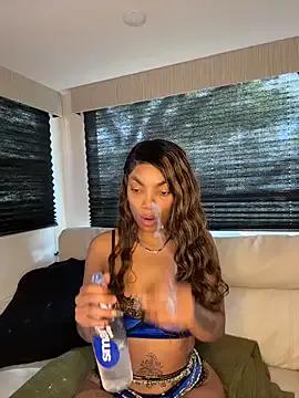 Group butterflybootyy on StripChat