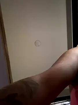 Group butterflybootyy on StripChat