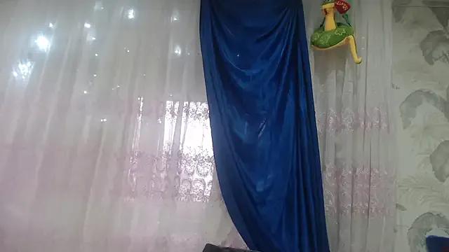 Freechat CamDiva113 on StripChat