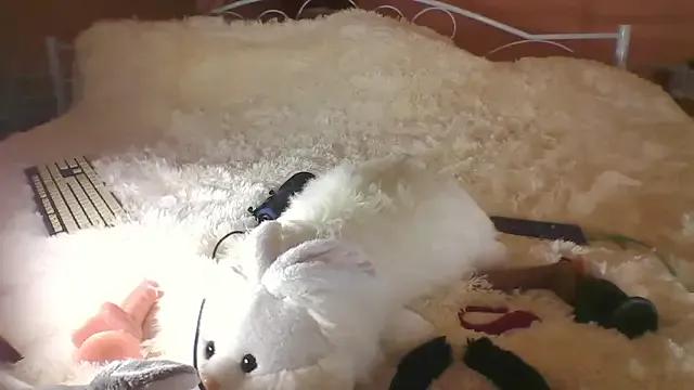 conchitopreggo — listening chilli music