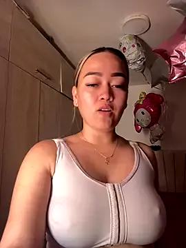 Freechat Danielavegax on StripChat