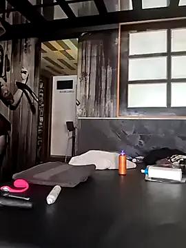 StripChat DarkDea is Freechat DarkDea — Blowjob Sloppy In the Street