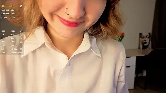 Freechat ElvaAxley on StripChat