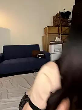 Freechat hina_porn on StripChat