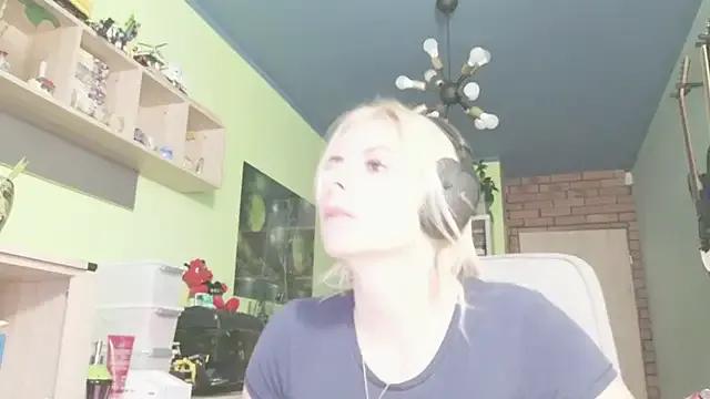 StripChat karmija is Freechat karmija — two hole fun