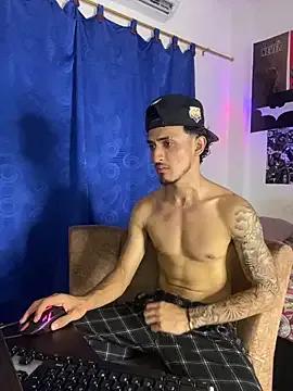 StripChat Kriss_Edwards is Freechat Kriss_Edwards — Big Cum + oil body