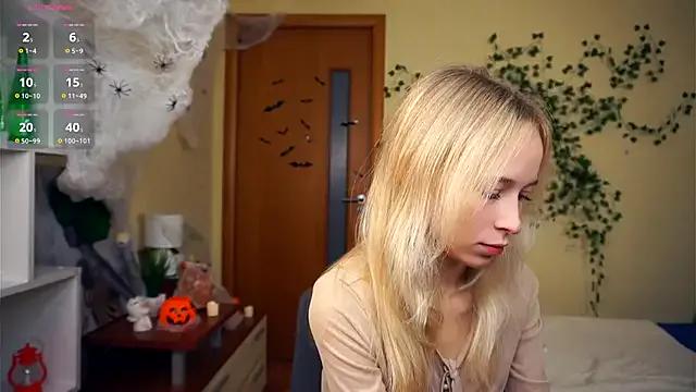 StripChat LynetBurby is Freechat LynetBurby — tease u with my lips