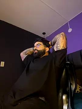 Freechat Lyon_vach on StripChat