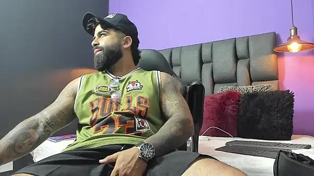 Freechat Lyon_vach on StripChat