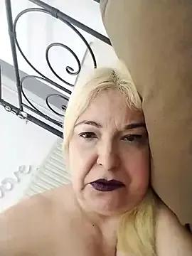 StripChat MarielaFerrer is Freechat MarielaFerrer — iPhone 17 Pro