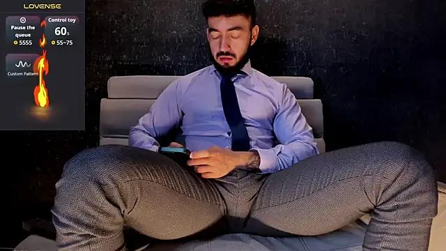 StripChat MarkWalker__ is Freechat MarkWalker__ — Jerk off x7min  Smoke Clouds