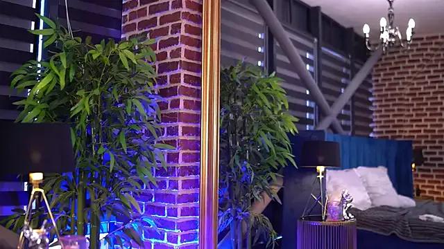 StripChat MillaSerene is Freechat MillaSerene — Warm me up