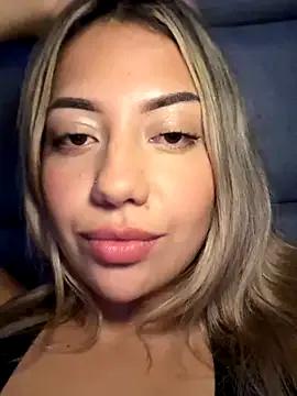 StripChat MissCat_ is Private MissCat_ — Do you want to fuck me?