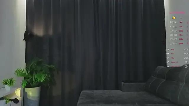 StripChat Nerdy_Amy is Freechat Nerdy_Amy — Massage my booty close up