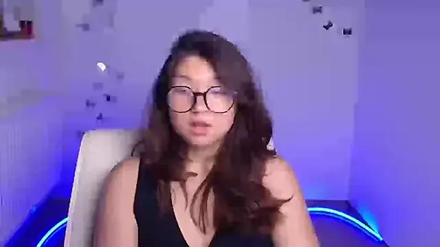 Freechat Sandra_Curly on StripChat