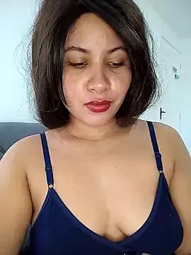 Private Yara0k on StripChat