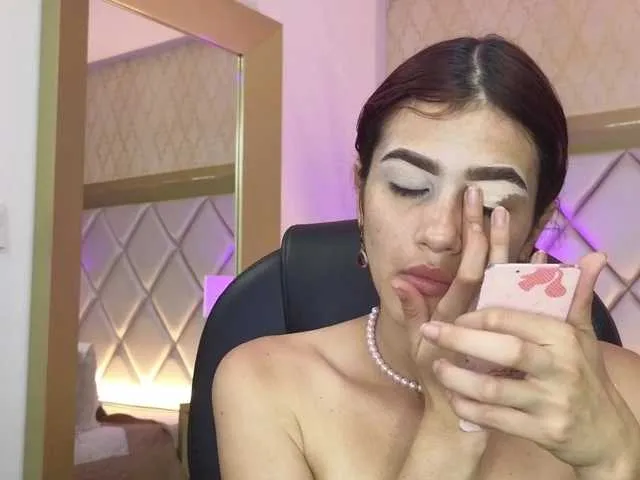 Freechat AlissMoon on BongaCams