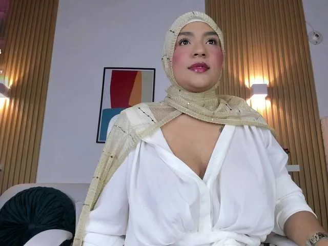 alma-avad — I love that they motivate me, they give me a lot of pleasure, kisses, vibrations, I like to dominate but I am open to being dominated