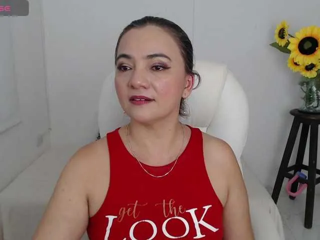 ana-milf — I am excited by the game of looks, the naughty conversations, and when they take their time to discover every corner of my desire; I adore sincere compliments and well -counted fantasies, tea encourages to discover what more drives me crazy?