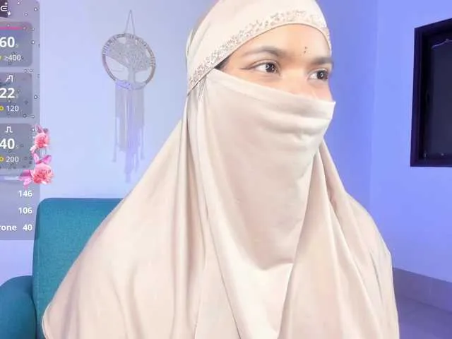 Aura-cuutee on BongaCams 