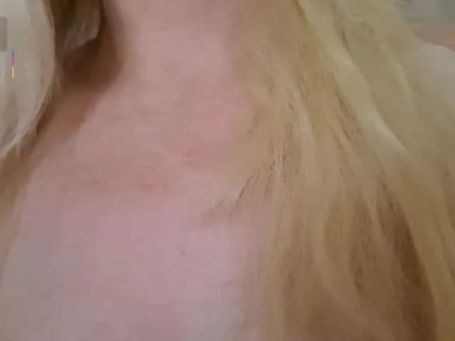 Offline Bella-J on BongaCams