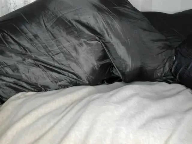 Freechat bigboobsh on BongaCams