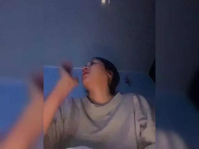 Offline britt-grey on BongaCams