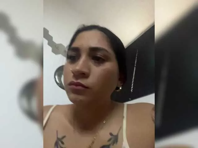 Offline britt-grey on BongaCams