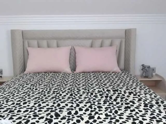 catwoman90 — True gentleman,intelligent men,men who don't lie me and who cares and love someone with defects and qualities.