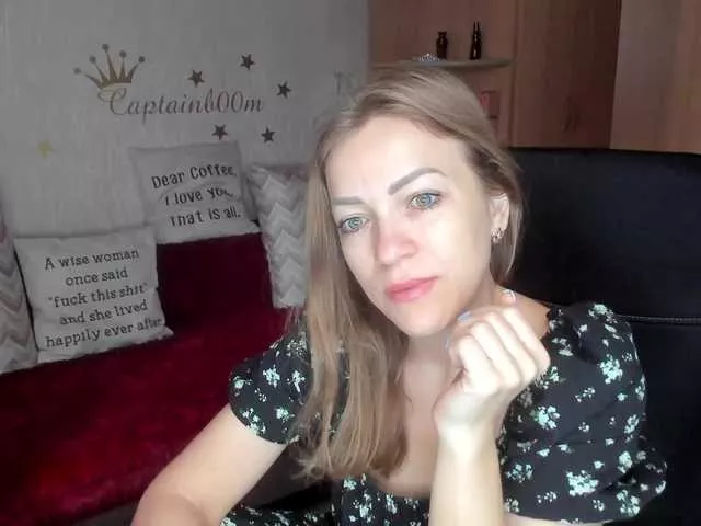 Offline CherishSia on BongaCams