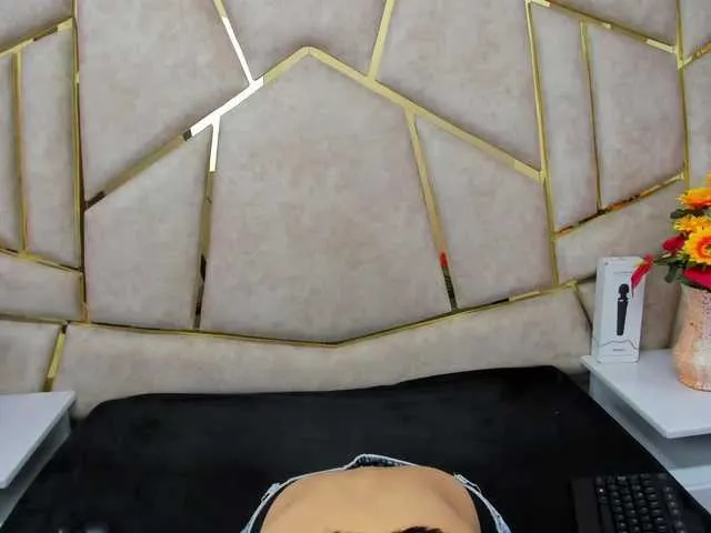 Cloe-candy — be a good girl for you and a hot and pleasant moment