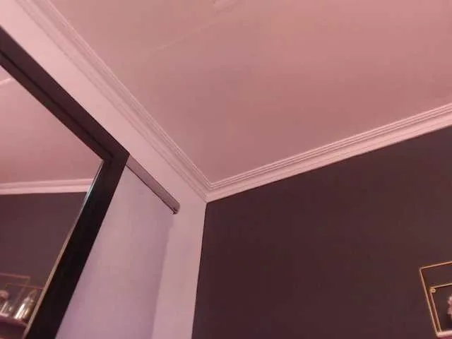 Offline CrystalWoods94 on BongaCams