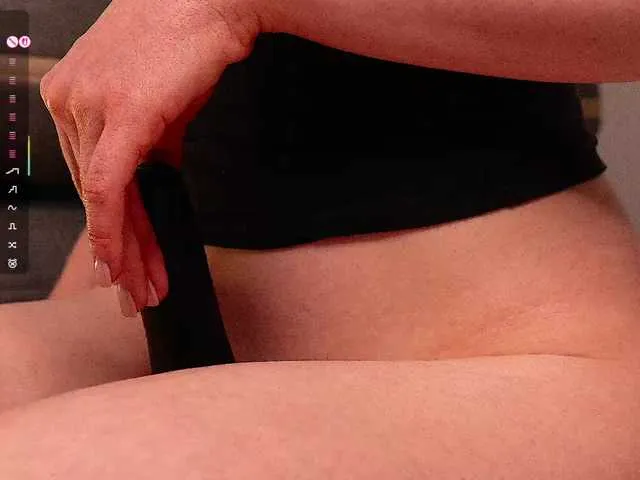 Freechat CuteShine on BongaCams